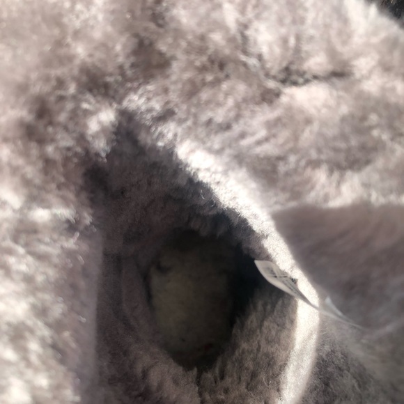 UGG girl booties sz5 - Picture 10 of 11